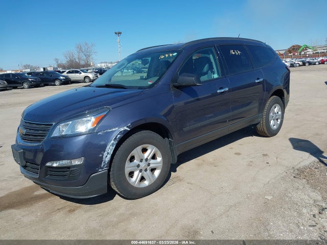 Chevrolet Traverse Ls 2014 1GNKRFKD8EJ131834 Image 2
