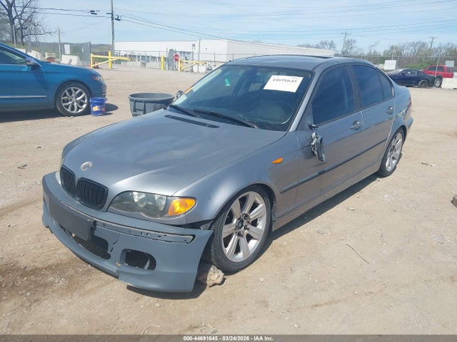 44691645 :رقم المزاد ، WBAET37414NH05891 vin ، 2004 Bmw 325i مزاد بيع