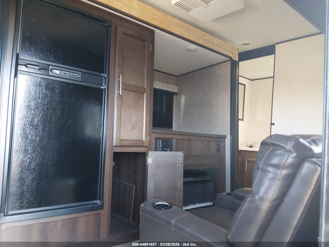 1UJBJ0BNXK1710079 Jayco Other