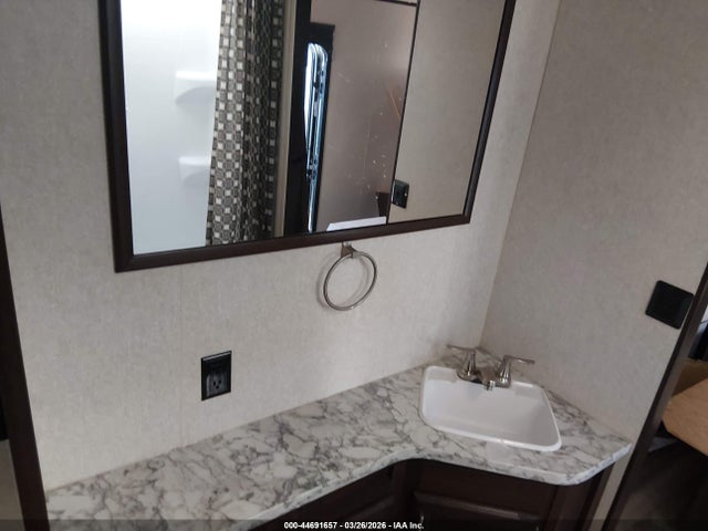 1UJBJ0BNXK1710079 Jayco Other