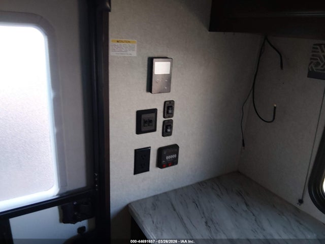 1UJBJ0BNXK1710079 Jayco Other