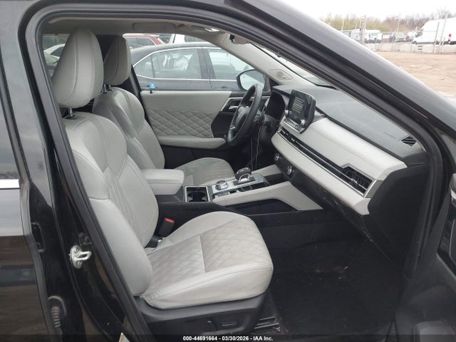 Продаж на аукціоні авто 2024 Mitsubishi Outlander Sel Platinum Edition S-awc, vin: JA4J4WA80RZ029453, номер лоту: 44691664