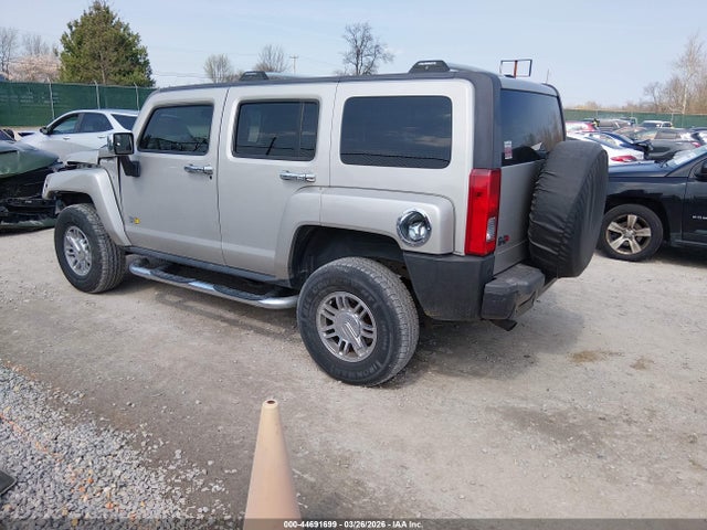 2008 HUMMER H3 SUV 5GTEN13E888101281 Photo 2