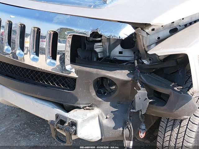 2008 HUMMER H3 SUV 5GTEN13E888101281 Photo 5