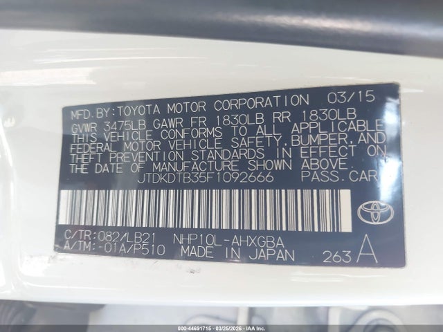 JTDKDTB35F1092666 Toyota Prius C Four