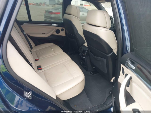 44691722 :رقم المزاد ، 5UXZV8C50BL421408 vin ، 2011 Bmw X5 Xdrive50i مزاد بيع