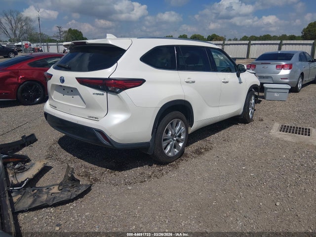 2021 TOYOTA HIGHLANDER 5TDYARAH6MS006560 Photo 3