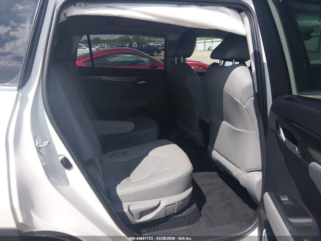 2021 TOYOTA HIGHLANDER 5TDYARAH6MS006560 Photo 7