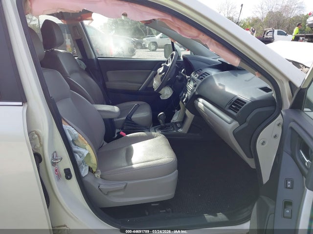 2015 Subaru Forester 2.5i Touring მანქანა იყიდება აუქციონზე, vin: JF2SJAUC1FH816906, აუქციონის ნომერი: 44691789