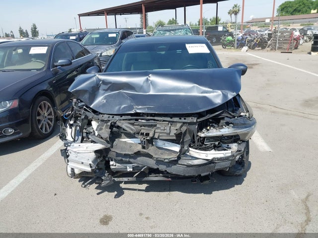 44691790 :رقم المزاد ، 19XFL1H77RE003961 vin ، 2024 Honda Civic Ex-l مزاد بيع
