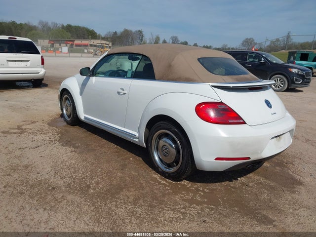 2016 Volkswagen Beetle 1.8t Se მანქანა იყიდება აუქციონზე, vin: 3VW517AT4GM803872, აუქციონის ნომერი: 44691805