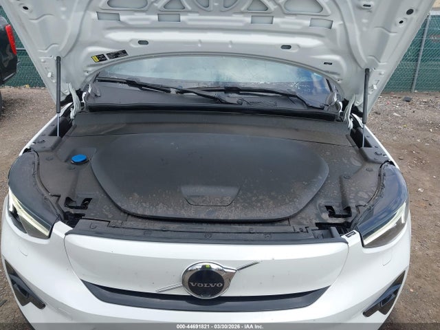 2023 VOLVO XC40 RECHARGE PURE ELECTRIC YV4ED3UM2P2082317 Photo 9