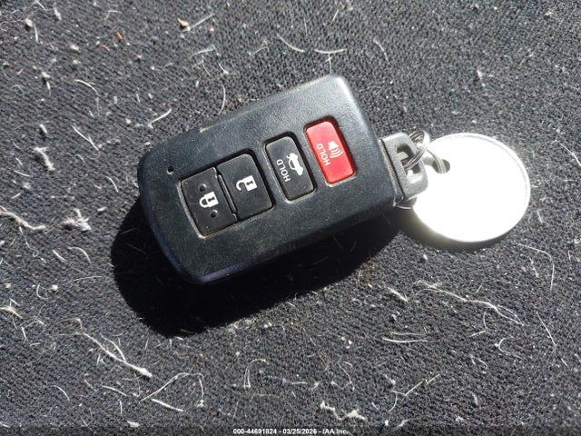 Продажа на аукционе авто 2015 Toyota Corolla Le Eco Plus, vin: 2T1BPRHE7FC264517, номер лота: 44691824