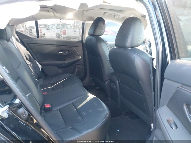 Продажа на аукционе авто 2022 Nissan Sentra Sr Xtronic Cvt, vin: 3N1AB8DV3NY321629, номер лота: 44691831