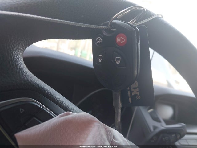 Продаж на аукціоні авто 2017 Ford Focus Se, vin: 1FADP3F27HL304904, номер лоту: 44691850