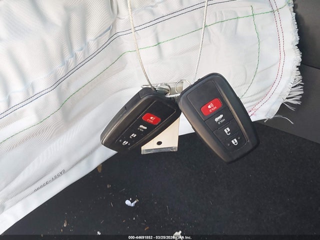 2022 Toyota Corolla Hybrid Le მანქანა იყიდება აუქციონზე, vin: JTDEAMDE0NJ038846, აუქციონის ნომერი: 44691852