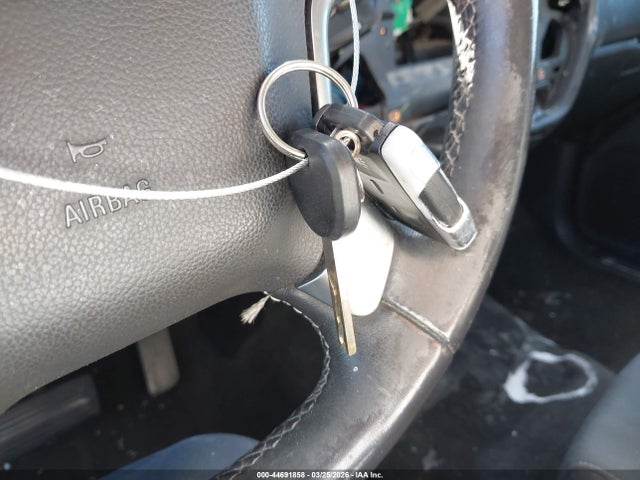 3GCPCRECXGG200077 Chevrolet Silverado 1500 1lt