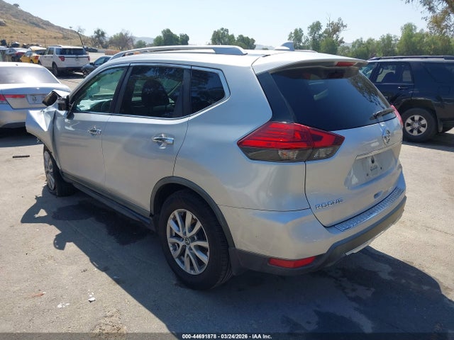 Nissan ROGUE SV 2017 KNMAT2MT0HP601861 Image 3