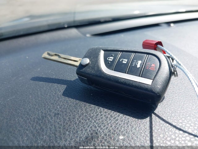 2019 TOYOTA CAMRY 4T1B11HK7KU173894 Photo 10