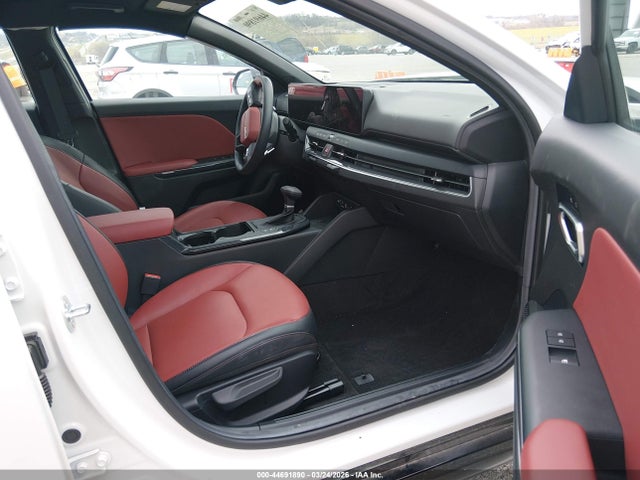 2025 Kia K4 Gt-line Turbo მანქანა იყიდება აუქციონზე, vin: 3KPFW4DC7SE069816, აუქციონის ნომერი: 44691890