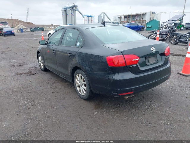 Продажа на аукционе авто 2012 Volkswagen Jetta 2.5l Se, vin: 3VWDP7AJ0CM404248, номер лота: 44691898