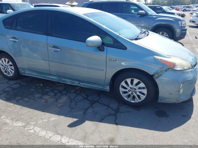 Toyota PRIUS PLUG-IN 2014 JTDKN3DP5E3054757 Image 6
