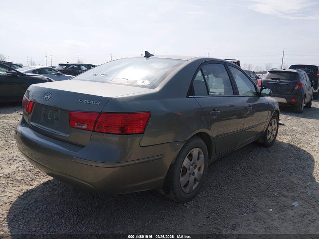 2010 HYUNDAI SONATA 5NPET4AC0AH610868 Photo 3