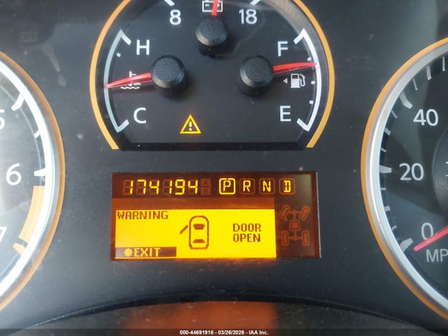 Nissan ARMADA SV 2015 5N1AA0ND1FN623292 Image 15