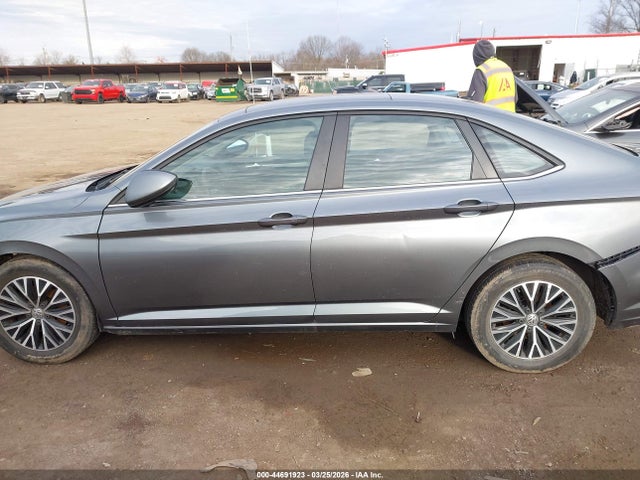 44691923 :رقم المزاد ، 3VWCB7BU6KM184907 vin ، 2019 Volkswagen Jetta 1.4t R-line/1.4t S/1.4t Se مزاد بيع