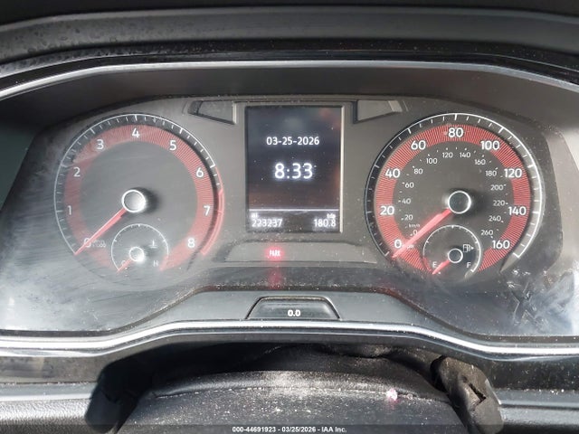 44691923 :رقم المزاد ، 3VWCB7BU6KM184907 vin ، 2019 Volkswagen Jetta 1.4t R-line/1.4t S/1.4t Se مزاد بيع