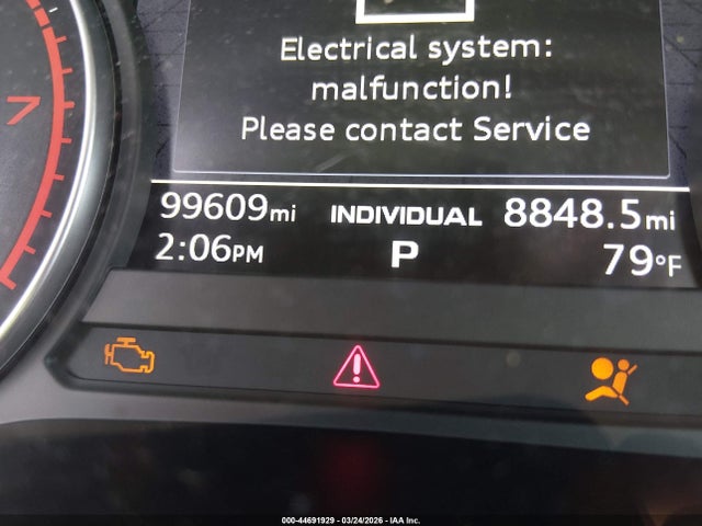 Aukcja sprzedaży 2017 Audi A4 2.0t Ultra Premium, vin: WAUGMAF4XHN060821, numer aukcji: 44691929