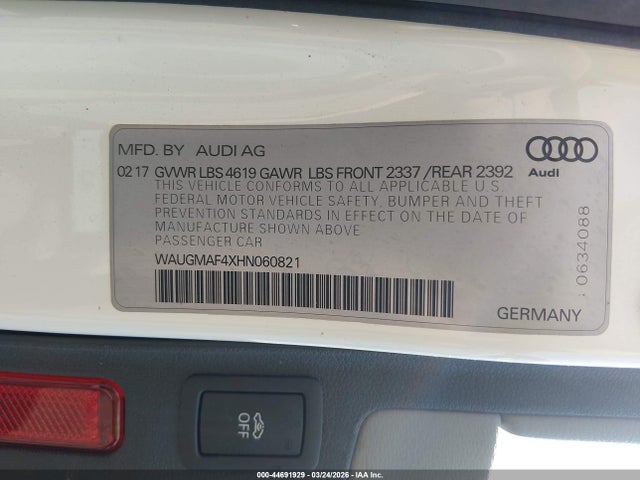 Aukcja sprzedaży 2017 Audi A4 2.0t Ultra Premium, vin: WAUGMAF4XHN060821, numer aukcji: 44691929