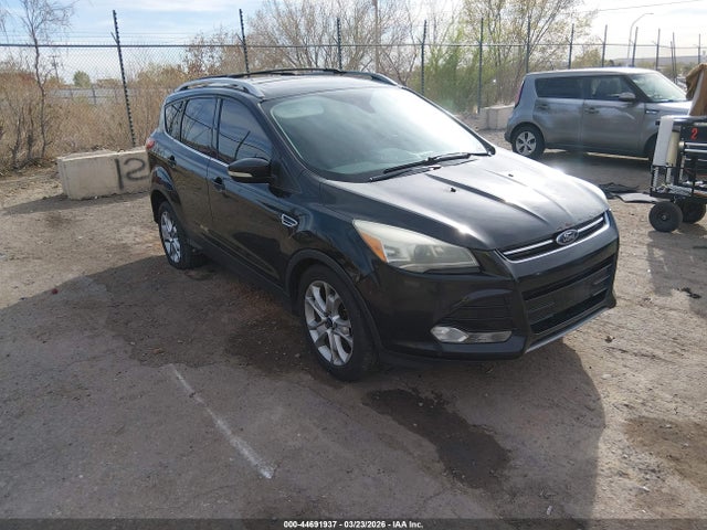 1FMCU9JX8EUA82346 Ford Escape Titanium