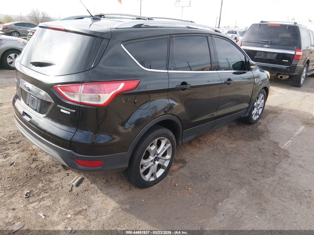 1FMCU9JX8EUA82346 Ford Escape Titanium