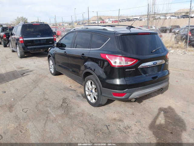 1FMCU9JX8EUA82346 Ford Escape Titanium