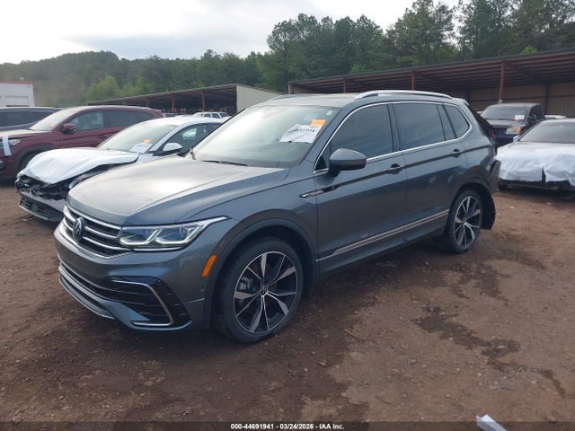 Продажа на аукционе авто 2024 Volkswagen Tiguan 2.0t Sel R-line, vin: 3VV4B7AX2RM180562, номер лота: 44691941