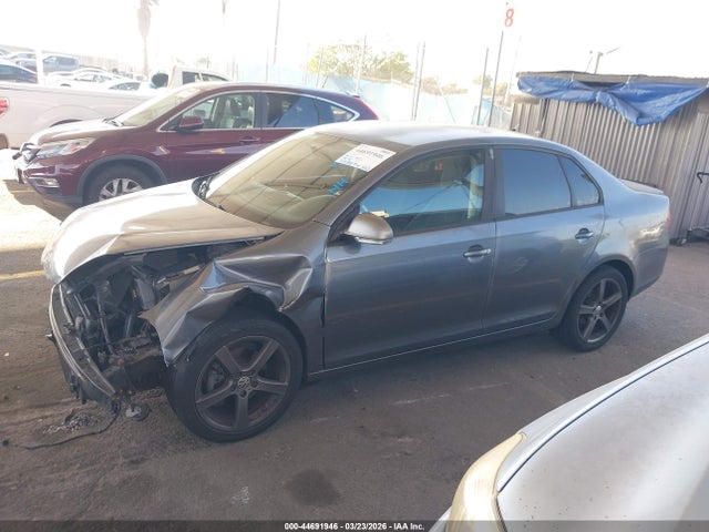 44691946 :رقم المزاد ، 3VWJZ71K79M099927 vin ، 2009 Volkswagen Jetta S مزاد بيع