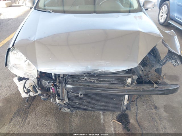44691946 :رقم المزاد ، 3VWJZ71K79M099927 vin ، 2009 Volkswagen Jetta S مزاد بيع