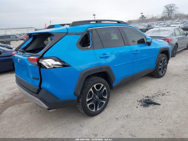 Продажа на аукционе авто 2019 Toyota Rav4 Adventure, vin: 2T3J1RFV1KW043835, номер лота: 44691956