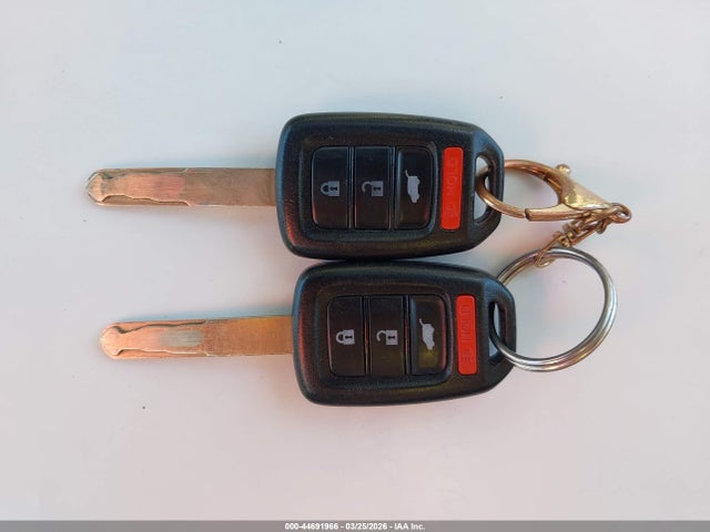 3CZRM3H3XGG706811 Honda CR-V LX
