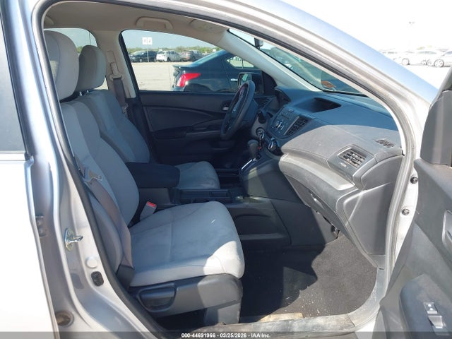 3CZRM3H3XGG706811 Honda CR-V LX