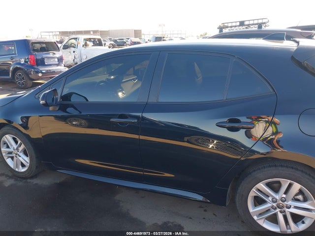 JTND4RBE9L3079007 Toyota COROLLA SE