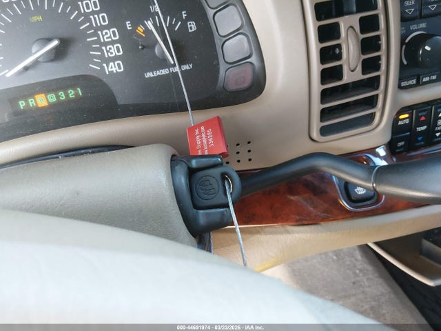 44691974 :رقم المزاد ، 1G4CU5213X4636835 vin ، 1999 Buick Park Avenue Ultra Cmi مزاد بيع