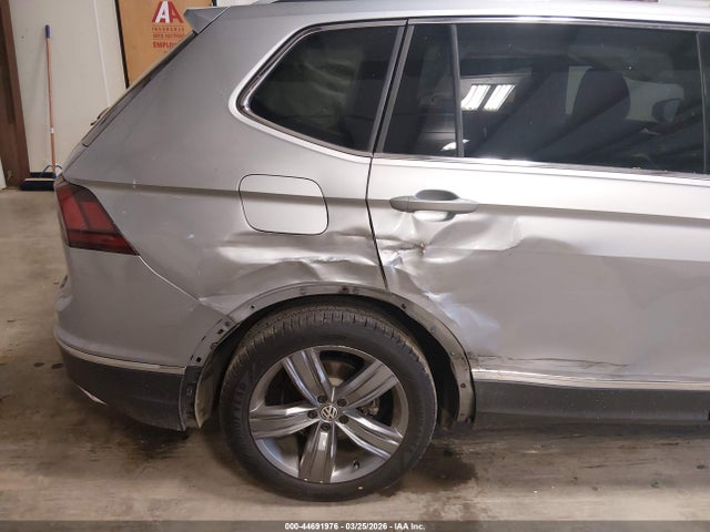 3VV3B7AX1MM005630 Volkswagen Tiguan 2.0t Se/2.0t Se R-line Black/2.0t Sel