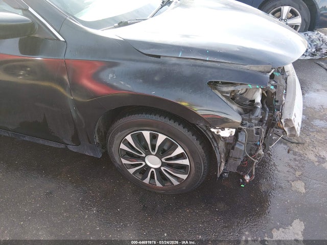 2015 Nissan Altima 2.5/2.5 S/2.5 Sl/2.5 Sv მანქანა იყიდება აუქციონზე, vin: 1N4AL3AP5FC262019, აუქციონის ნომერი: 44691978