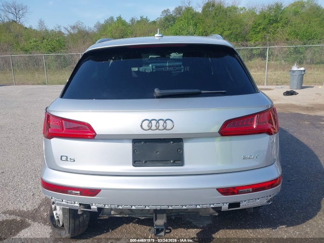 Продаж на аукціоні авто 2018 Audi Q5 2.0t Premium/2.0t Tech Premium, vin: WA1ANAFY7J2114781, номер лоту: 44691979