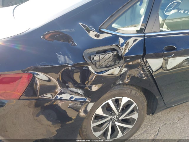 3VW5M7BU6RM067311 Volkswagen Jetta 1.5t S