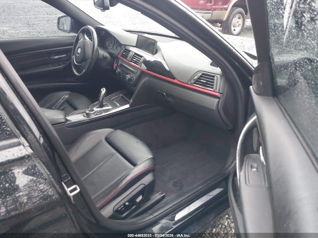 WBA3B9G50ENR92192 BMW 335i Xdrive