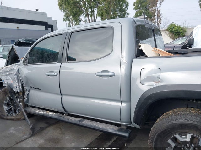 3TMCZ5AN0MM428518 Toyota Tacoma Trd Off-road