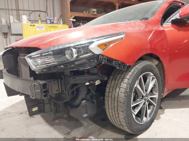 2022 Kia Forte Lxs მანქანა იყიდება აუქციონზე, vin: 3KPF24AD4NE467384, აუქციონის ნომერი: 44692067